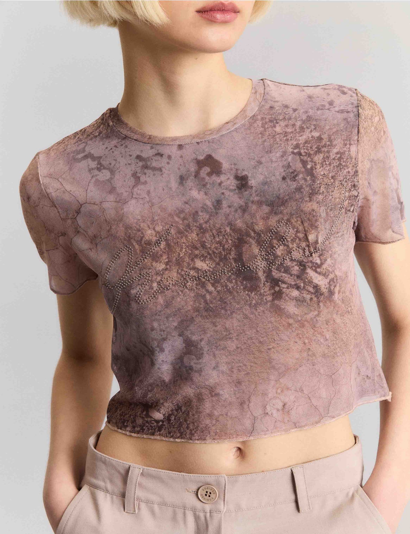REMERA MOONSTONE                                                                                     