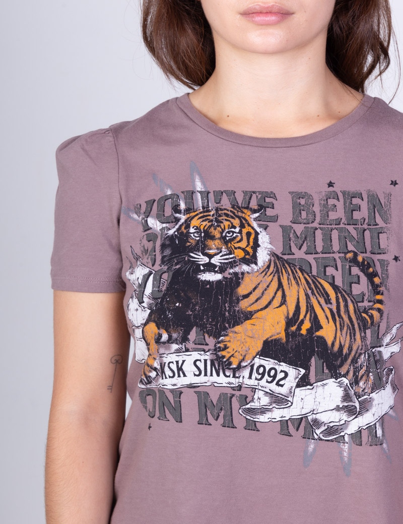 REMERA ON MY MIND                                                                                    