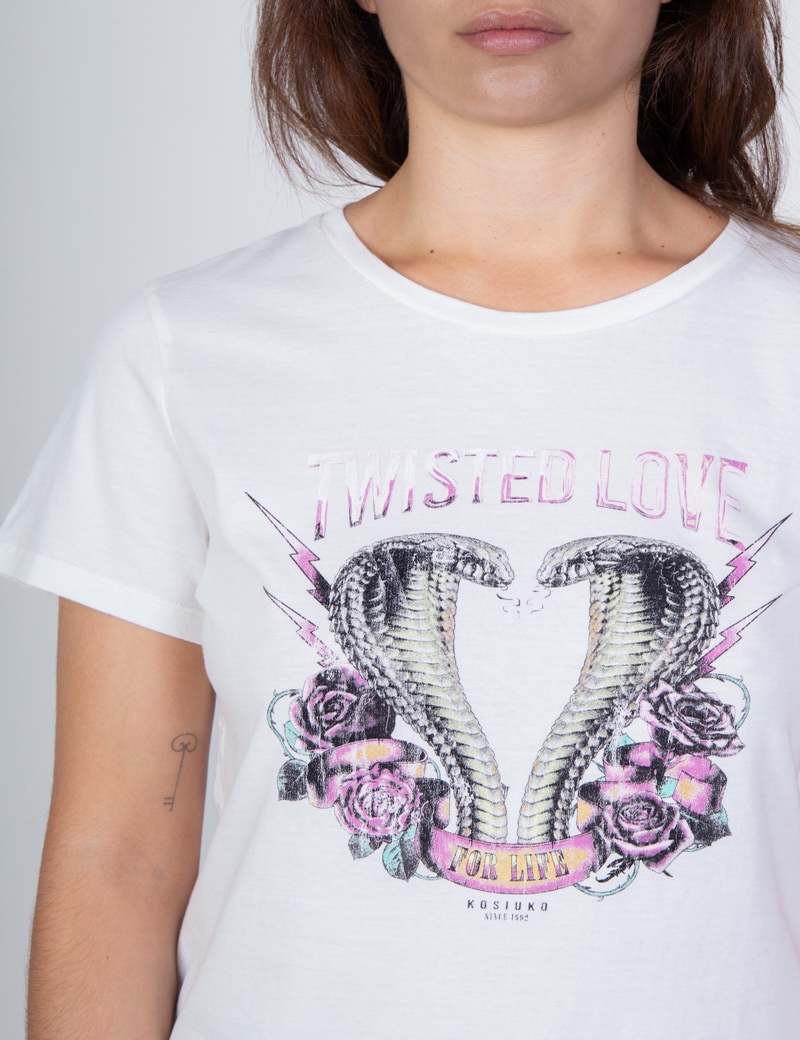 REMERA TWISTED SNAKES                                                                                
