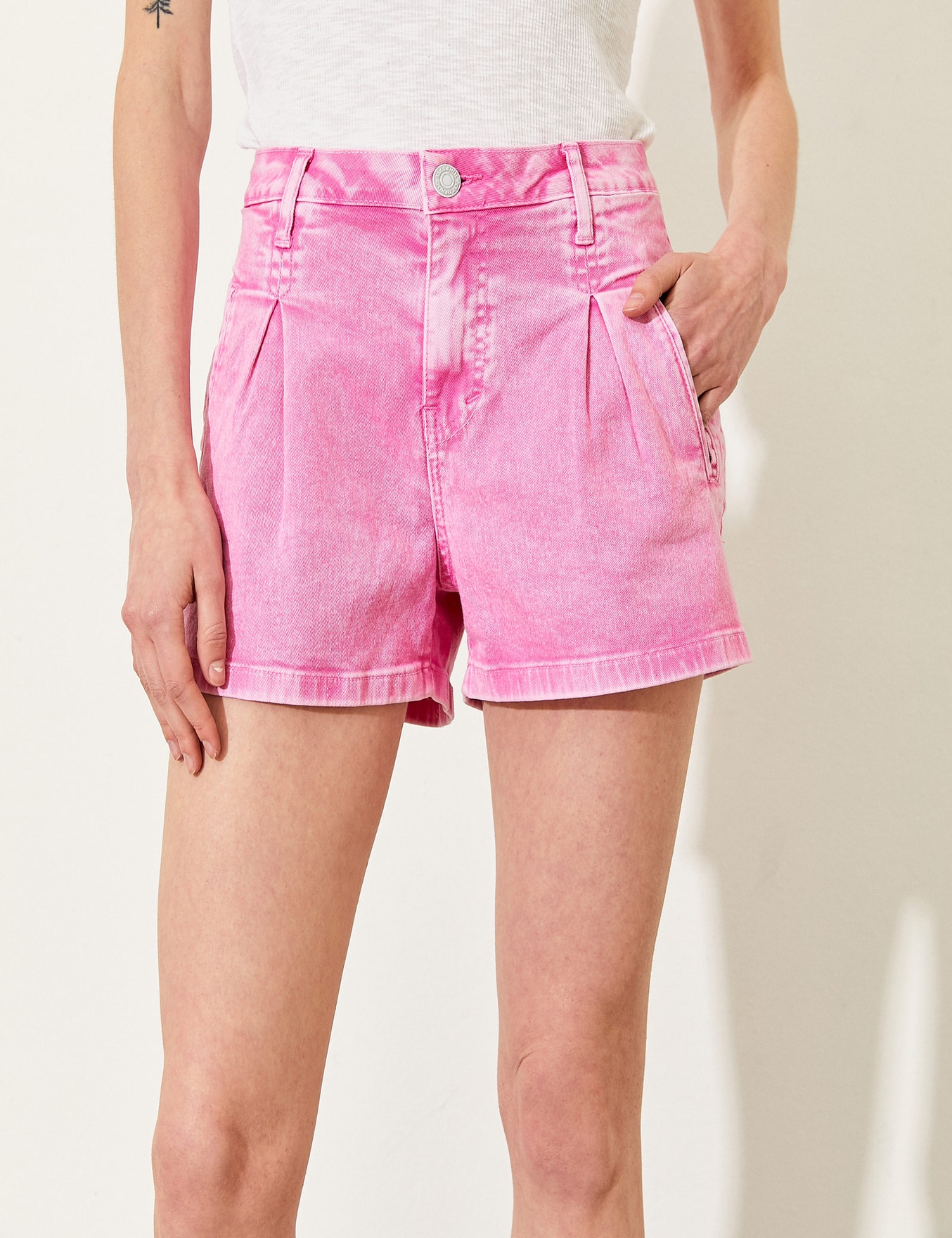 SHORT SAND MAGENTA