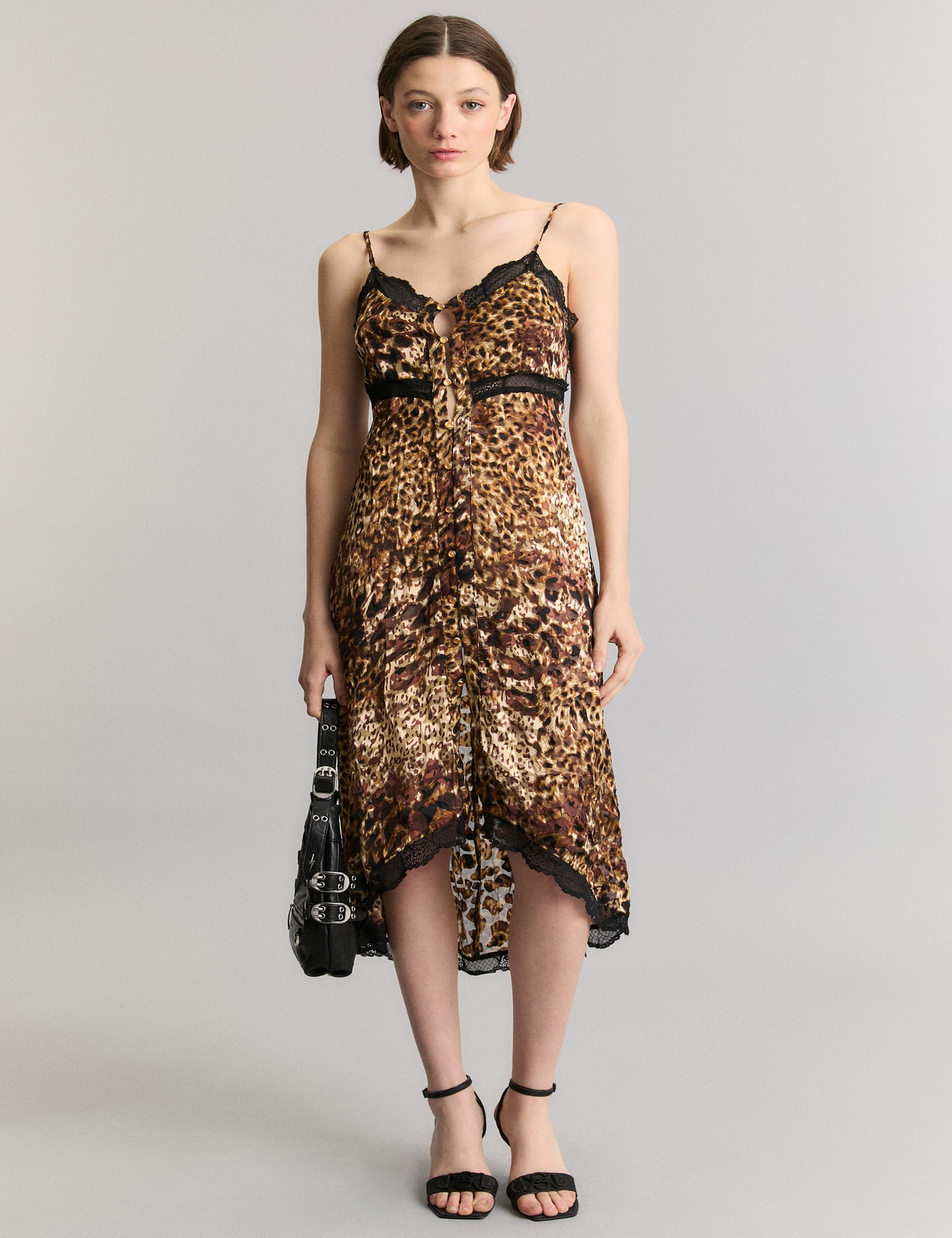 VESTIDO COLD HEART                                                                                   